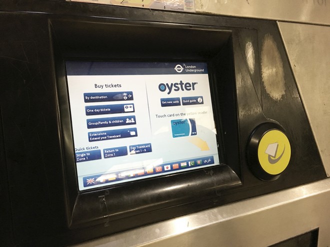 Máquina do Oyster Card, Londres