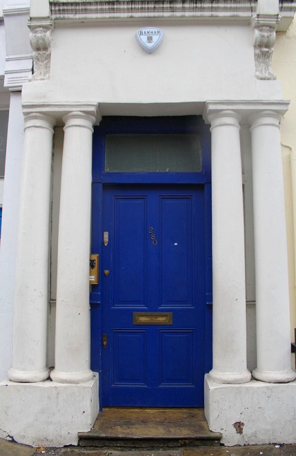 A porta azul to filme Notting Hill