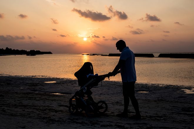 Ilhas Maldivas com um bebê